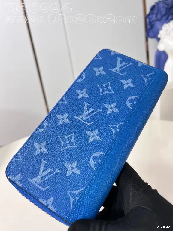 Cheap LOUIS VUITTON ZIPPY WALLET-10*20*2 cm 0514